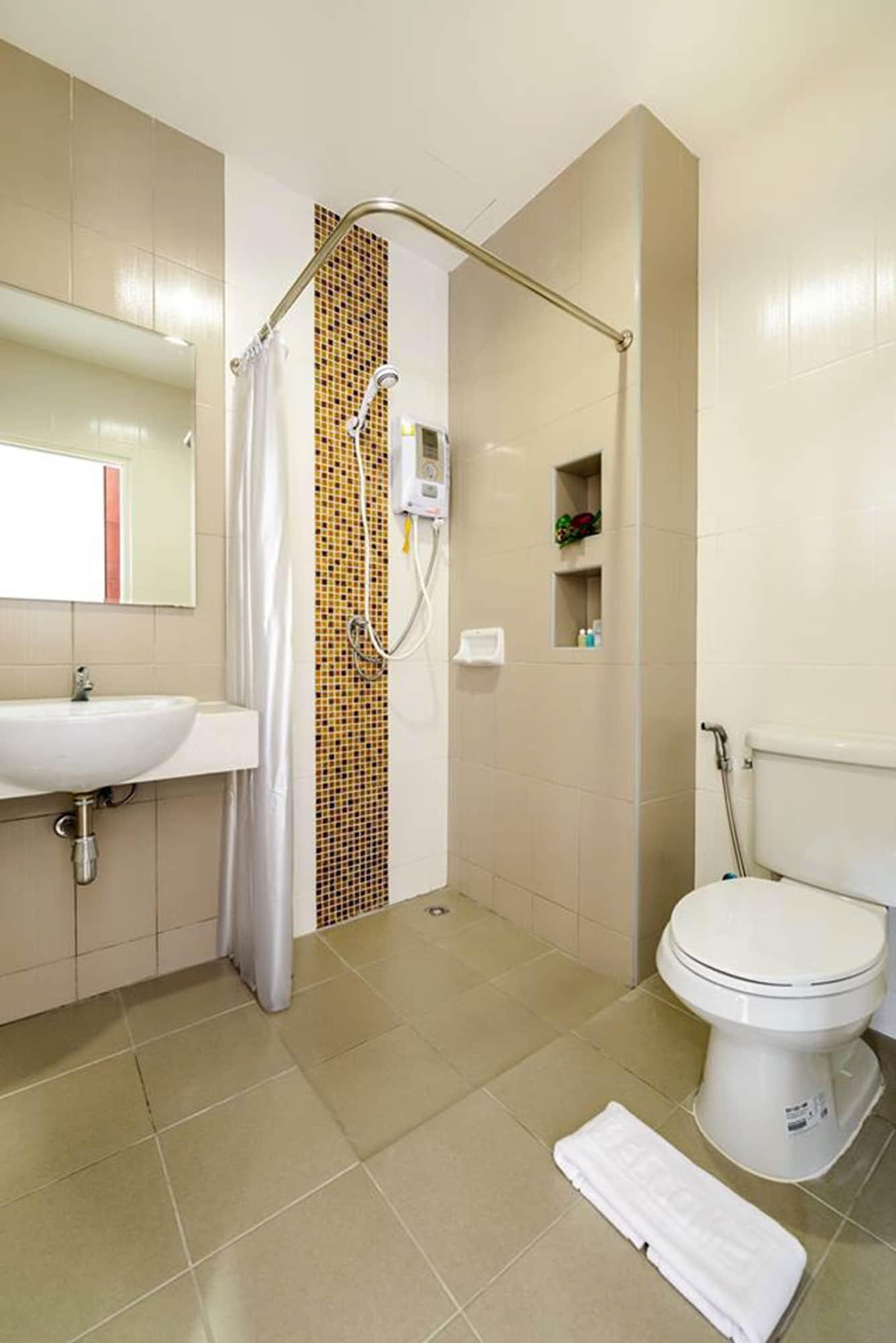 The Topaz Residence Phuket Town מראה חיצוני תמונה
