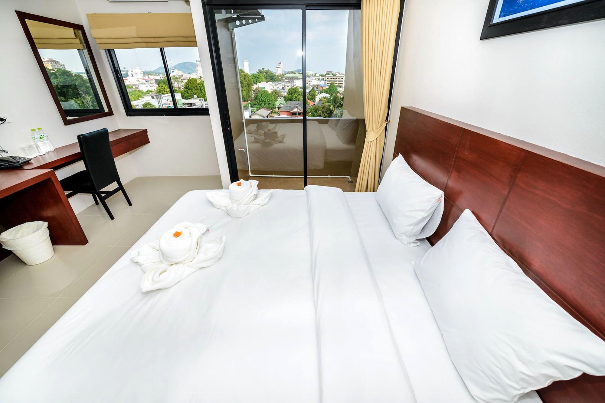 The Topaz Residence Phuket Town מראה חיצוני תמונה