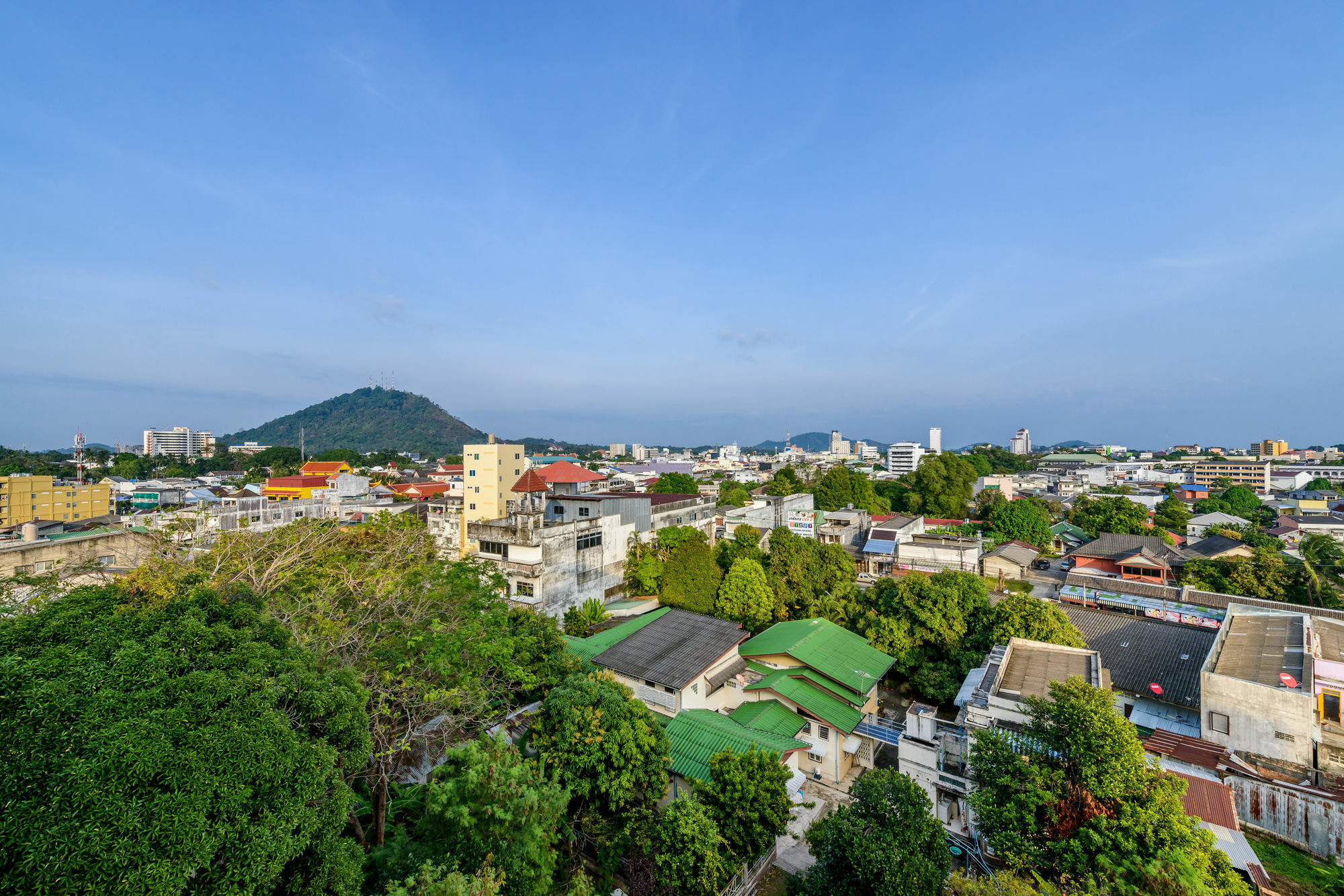 The Topaz Residence Phuket Town מראה חיצוני תמונה